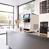 Commercial Soft Serve Ice Cream Machine - 30-32L/h - 2.68kW - Touchscreen - for 3 flavours (twin twist) - Countertop - Pre-Cooling