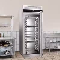 Įvažiuojama šaldymo spinta (roll‑in) nerūdijančio plieno PREMIUM - GN 2/1 - GN 1/1 - EN 600x400 - 700 l - −20…−10 °C - su 1 durys