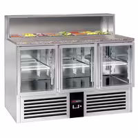 Pult za pripremu salate PREMIUM - 1368 mm - 3 staklena vrata - s ugradnim ležištem za 7x GN 1/6 i poklopac od nehrđajućeg čelika - crna fronta