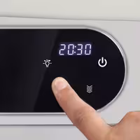 Profesionalna planetarna miješalica - s postoljem - 20 l - 1,10 kW - uključuje 3 nastavka: pjenjaču, kuku i lopaticu - s digitalnim zaslonom i osvjetljenjem zdjele - Hellelfenbein