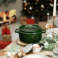 STAUB | Cocotte Round Enamelled Cast Iron Casserole Dish – Ø 180 mm – Basil Green