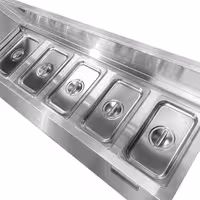 Soporte para cubetas GN de acero inoxidable - 10x GN 1/4 - con cubetas y tapas