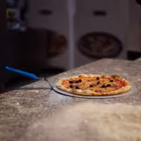 Blacha do serwowania pizzy – Ø 320 mm
