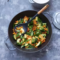 STAUB | SPECIALITIES - Wok sa staklenim poklopcem - Ø 300 mm - Liveno željezo - Grafitno siva