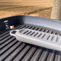 Grilling Plate - 330x260mm - with foldable silicone handle