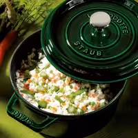 STAUB | Cocotte Round Enamelled Cast Iron Casserole Dish – Ø 180 mm – Basil Green