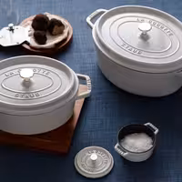 STAUB | Cocotte Oval Enamelled Cast Iron Casserole Dish – 310 mm Oval – White Truffle