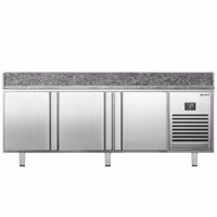 Stół chłodniczy do pizzy PREMIUM PLUS - 1980x700mm - z blatem granitowym - 3‑drzwiowy