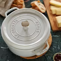 STAUB | LA COCOTTE -Cocotte - Ø 280 mm - Lijevano željezo - Bijela boja tartufa