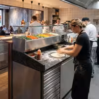 Pizzapult PREMIUM - 1500x800 mm - 1 ajtó + 7 fiók - feltéthűtővel - 6x GN 1/3 - gránit munkalappal
