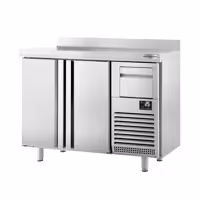 Stół chłodniczy barowy do napojów Premium PLUS – 1470 x 600 mm – z 2 drzwiami, rantem i odbijakiem do kawy