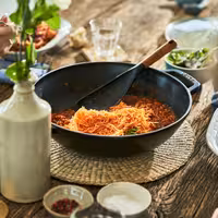 STAUB | SPECIALITĀTES - Woks ar stikla vāku - Ø 300 mm - čuguns - melns
