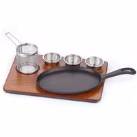 Sizzle Platter Set - 6-piece set - incl. 3 small bowls & fryer basket & wooden base - pre-seasoned cast iron pan & stainless steel accessories & MDF board - 350x260mm - oval