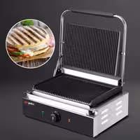Grelhador de contacto / Grelhador Panini Profissional - 2,2kW - placas: superior e inferior estriadas - Área de grelha: 345x235mm