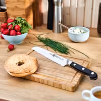ZWILLING | PRO - Brotmesser - Klinge: 200mm