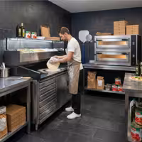 Pizzapult PREMIUM - 1500x800 mm - 1 ajtó + 7 fiók - feltéthűtővel LED világítással - 6x GN 1/3 - gránit munkalappal