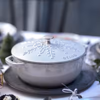 STAUB | LA COCOTTE - La Marmite - Ø 240 mm - Lijevano željezo - Boja bijelog tartufa
