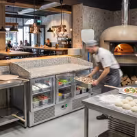 Pizzakylbänk ECO - 1400x700 mm - 3 glasdörrar