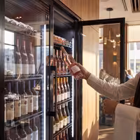 Commercial Wine Fridge – Dual Zone – 798 Litres – Max. 234 Bottles