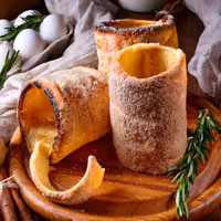 Baumstriezel (Chimney Cake) Makinesi - 3,5kW - 16 adet düz pişirme şişi dahil