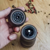 (6 ks) Mlýnek na pepř - ETERNAL - Dřevo - Výška: 155 mm - Hnědá