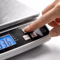 Digitální kuchyňská váha do 5 kg - Přesnost: 0,5 g