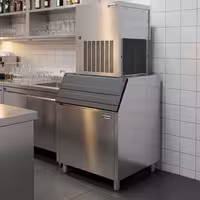 Modular Flake Ice Maker Premium PLUS - 270 kg/24, including a 200 kg ice storage bin