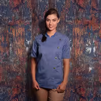 KARLOWSKY | Ġakketta ta' stil denim għal chef għal nisa b'idejn qosra – Blu Vintage – Daqs: 34