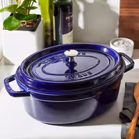 STAUB | LA COCOTTE - Kookpot - Ovaal - 330mm - Gietijzer - Donkerblauw