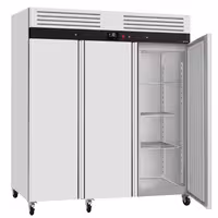Saldētavas skapis no nerūsējošā tērauda ECO - 1800 mm - 2100 l - -18/-22 °C - ar 3 durvis - R290, klimata klase 4, digitālais termostats, ventilējama dzesēšana, slēdzamas durvis, 6 ritenīši, 9 restes