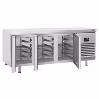 Pekarski rashladni pult PREMIUM PLUS - 2185x800 mm - 635 l - Ventilirano hlađenje - s 3 vrata - bez podignutog ruba