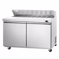 Stół przygotowawczy PREMIUM – 1534 mm – 510 L – z 2 drzwiami – z 16 pojemnikami GN 1/6 – w stylu amerykańskim