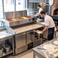 Commercial Pizza Prep Counter - Granite Top PREMIUM - 1400x700mm - with 3 doors - incl. refrigerated topping unit - 6x GN 1/4