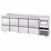 Stół chłodniczy barowy do napojów PREMIUM – 2690 x 600 mm – z 8 szufladami 1/2, rantem i odbijakiem do kawy