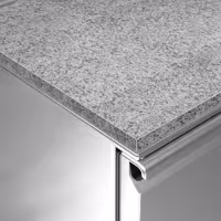Stół chłodniczy sałatkowy ECO – 1368 mm – z 3 drzwiami – z nadstawką szklaną na 8x GN 1/6