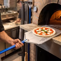 Pizzna lopata - AZZURRA - aluminijska - 600x400 mm - perforirana