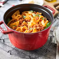 STAUB | LA COCOTTE - Cocotte - Ø 240 mm - Lijevano željezo - Crvena boja trešnje