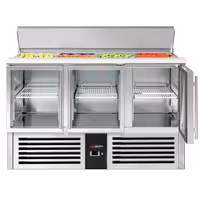 Pult za pripremu salate PREMIUM - 1368 mm - 368 l - 3 staklena vrata - s ugradnim ležištem za GN 1/1 i poklopac od nehrđajućeg čelika