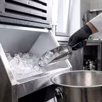Commercial Ice Machine - Cube - 450 kg/24 h - incl. storage container