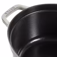 STAUB | Cocotte Oval Enamelled Cast Iron Casserole Dish – 230 mm Oval – White Truffle
