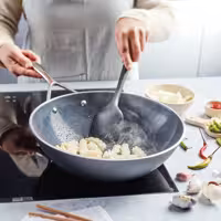 DEMEYERE | Wok ALU PRO 5 – aluminium – Ø 300 mm – z płaskim dnem