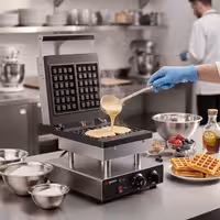 Commercial Waffle Maker - Single - Manual - 2kW - Shape: Brussels - plates with Teflon coating