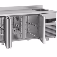 Rashladni pult PREMIUM - 2360x720 mm - 540 l - Ventilirano hlađenje - s 4 vrata - s 1 korita - Leđni podignuti rub