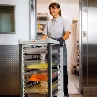 CAMBRO | CAMSHELVING® - Kolica za 9x GN 1/1 posuda