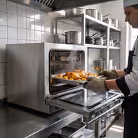 Commercial Convection Oven – Manual Controls – for 4 × GN 2/3 – with Timer – incl. 3 Baking Trays