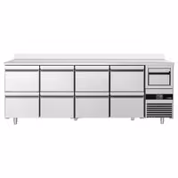 Stół chłodniczy barowy do napojów PREMIUM – 2690 x 600 mm – z 8 szufladami 1/2, rantem i odbijakiem do kawy