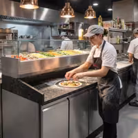 Table réfrigérée à pizza PREMIUM - 2000 x 800 mm - avec 3 portes - incl. vitrine réfrigérée - 9 x GN 1/3