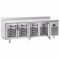 Stół chłodniczy barowy do napojów Premium PLUS – 2452 x 600 mm – z 4 drzwiami szklanymi i rantem
