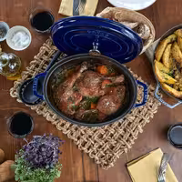 STAUB | LA COCOTTE - Kookpot - Ovaal - 330mm - Gietijzer - Donkerblauw
