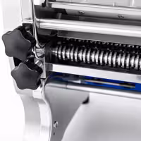 Maszyna do makaronu – elektryczna – długość wałka: 160 mm – 5 kg/h – z wałkownicą do ciasta